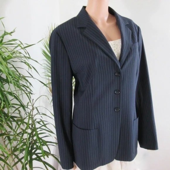 Anne Klein Jackets & Blazers - Anne Klein Wool Blend Blazer Navy Blue Pinstripe Classic